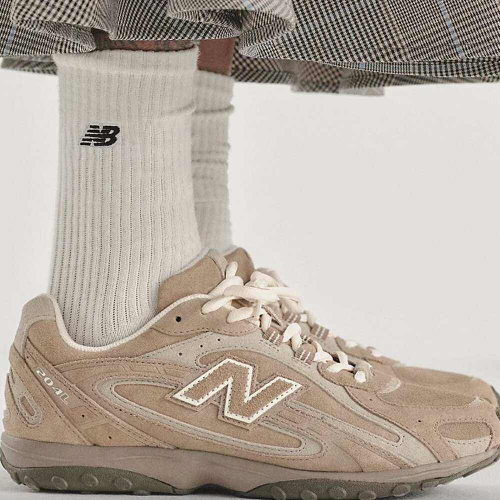 New Balance 204L in Mushroom Arid Stone (NWOT)